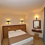 Hotel Nature And