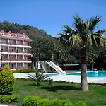 Hotel Nature And