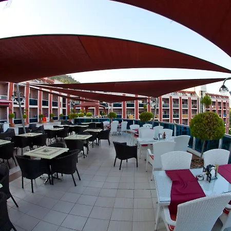 فندق Nature And مرمريس